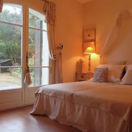 Villa Plush In With Private Pool *